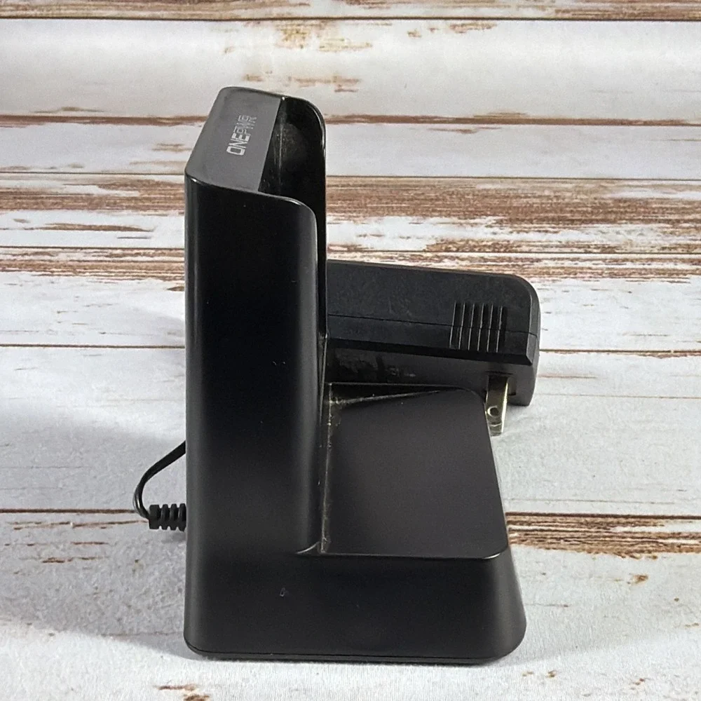 Hoover ONEPWR BH05000 Lithium-Ion Battery Charger Evolve Used